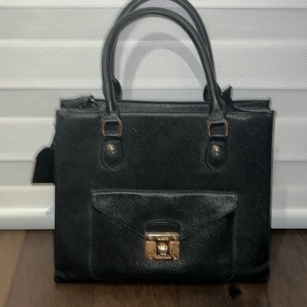 ALDO Medium Black Tote Bag Front Pocketgold trimback pocketgold zipper